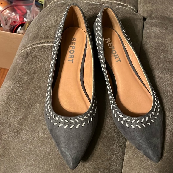 report shoes flats